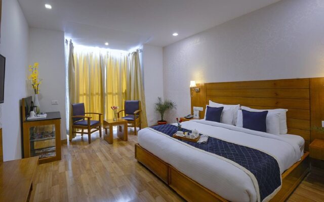 TreeHouse Chail Villas