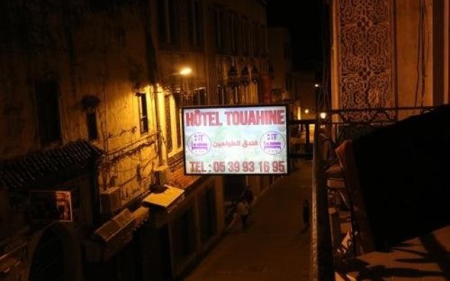 Hostel Touahine