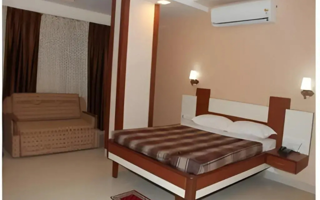 Nayak Beach Resort