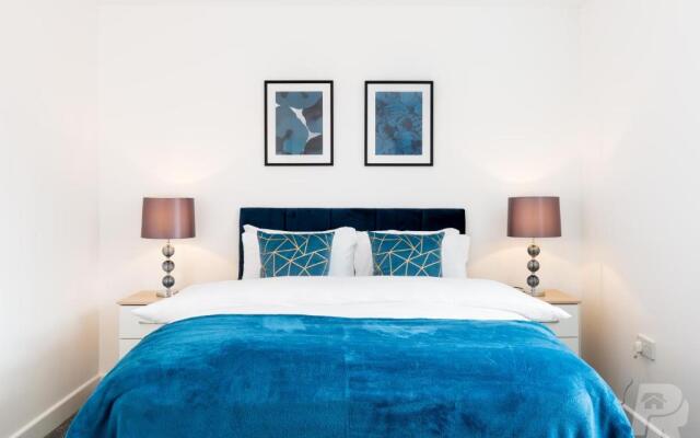 Birmingham Estate - Contractor & Group Accommodation - Secure Parking
