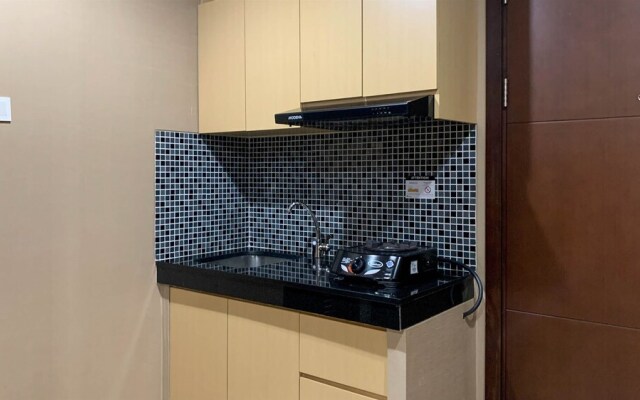 Nice And Comfort 1Br At Sky Terrace Apartment