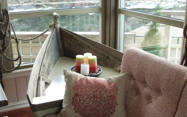 8 Person Holiday Home in Kalvag-by Traum