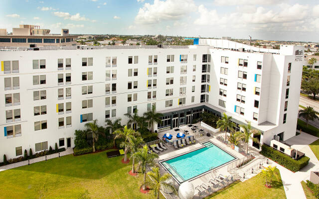 Aloft Miami Doral