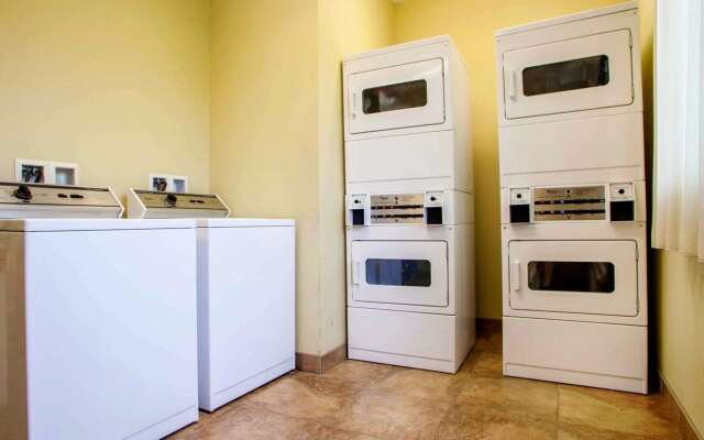 Suburban Studios Cedar Falls