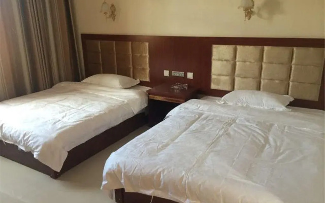 Zhangye Xingang Hotel