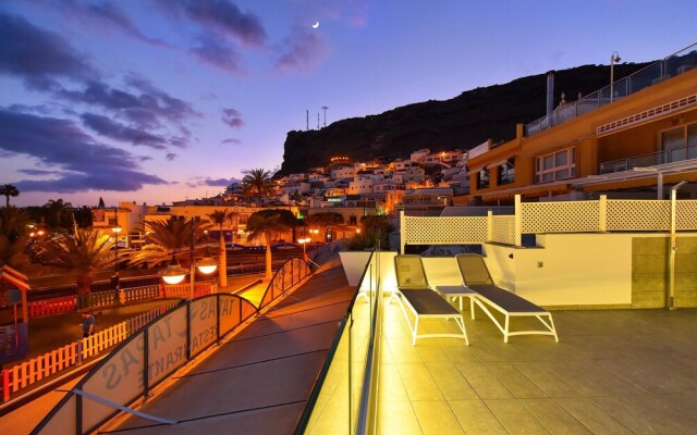 Mogan Beachfront apartment V&L