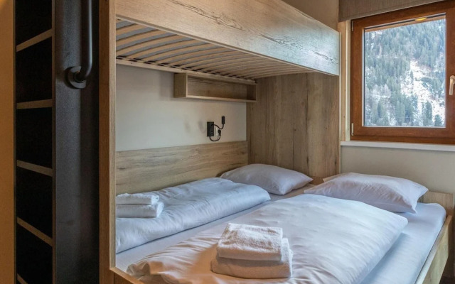 Luxury Apartment With Sauna, First ski Lift at 600m