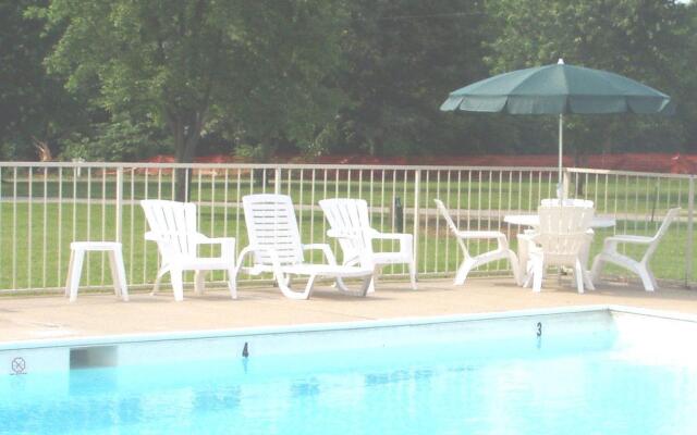 Executive Pennyrile Inn