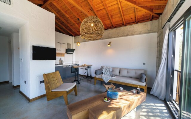 Kikonia Art & Suites