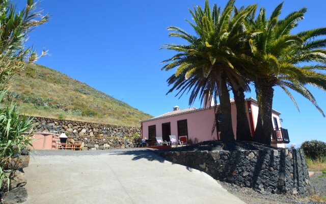 Casa Rural Las Embelgas by Isla Bonita