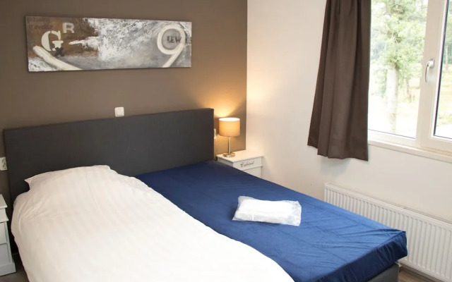 Modern, Spacious, Detached Holiday Home, Near Alkmaar