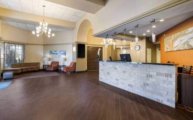 Best Western Escondido Hotel