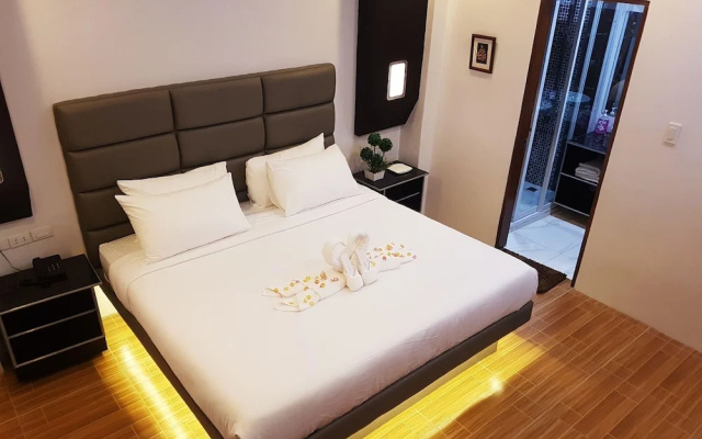 Dream Hotel