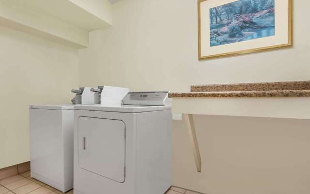 Baymont by Wyndham Rocky Mount I-95