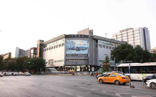 Ji Hotel (Xi'an Bell Tower, East Street)