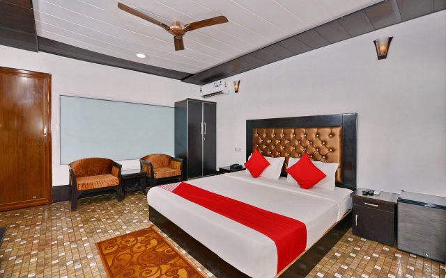OYO 10142 Retreat Morjim Resort