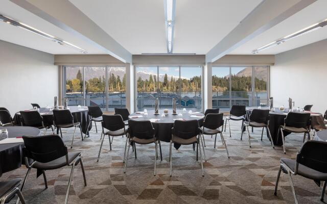 Crowne Plaza Hotel Queenstown by IHG