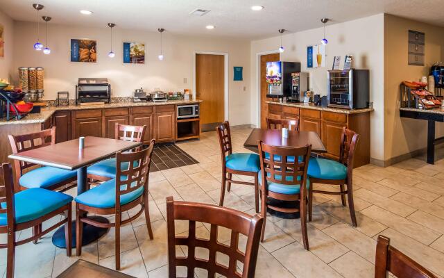 Best Western Plus Lonoke Hotel
