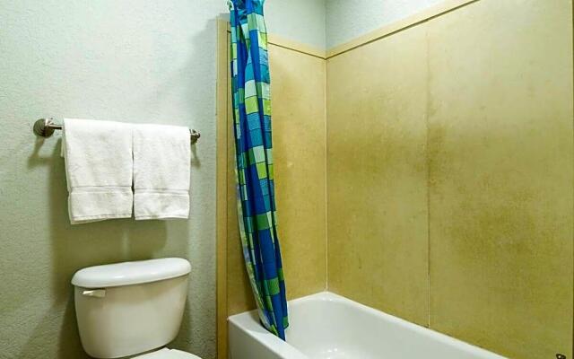 Southern Inn & Suites