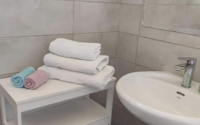 Villa Delphia One Bedroom Traditional House