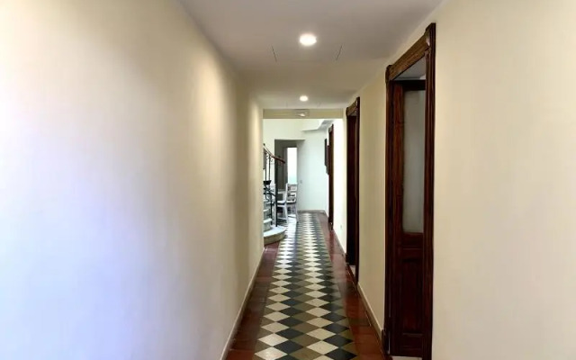 Domo Achenza Guesthouse