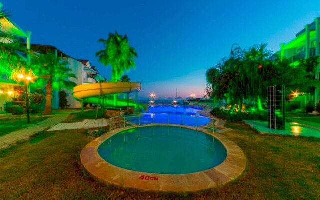 Catinsos Beach Garden Hotel