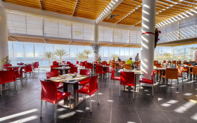 Reef Oasis Blue Bay Resort Hotel Families & Couples Only 