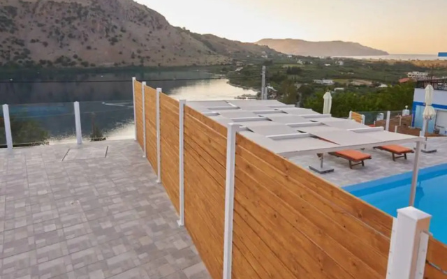 Best Family Friendly Villa Near Lake Kournas