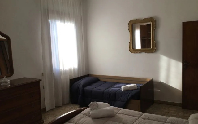 Venice Romantic Home