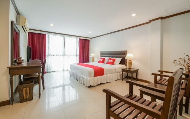 The Modern Place by OYO Rooms