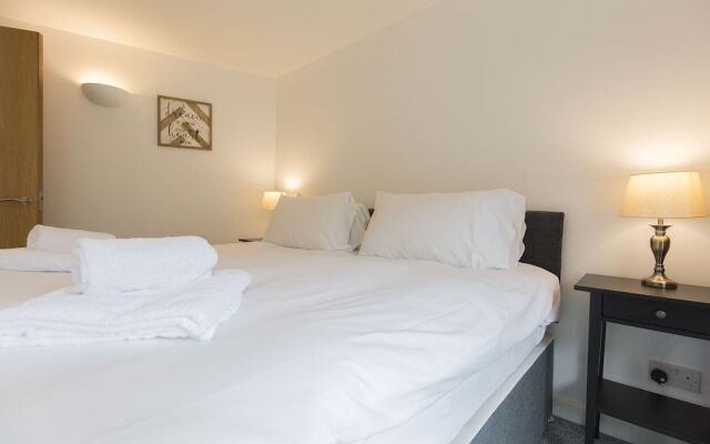 Raleigh Square Apartments