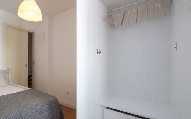 São Bento ao Rato Apartment