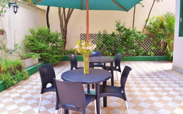 Sures Belgrano Suites