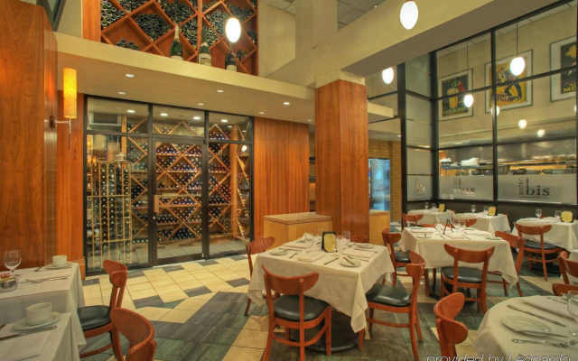 Kimpton George Hotel by IHG