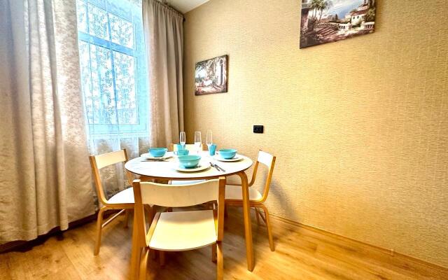 Апартаменты на улице Деловая 24/2