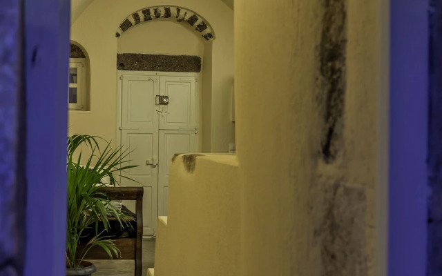 Exi Castle Suites