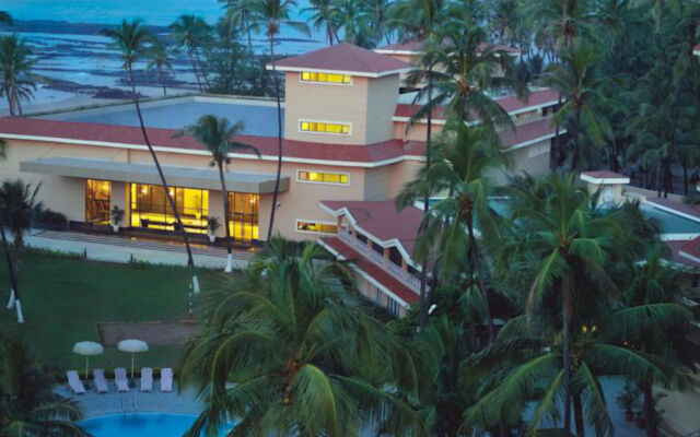 The Retreat Hotel & Convention Centre