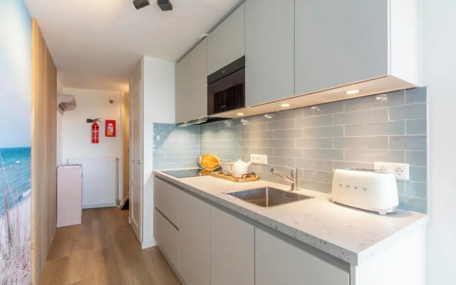 Cozy Apartment Near Beach