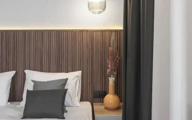 Esther Suites, Nilie Hospitality MGMT