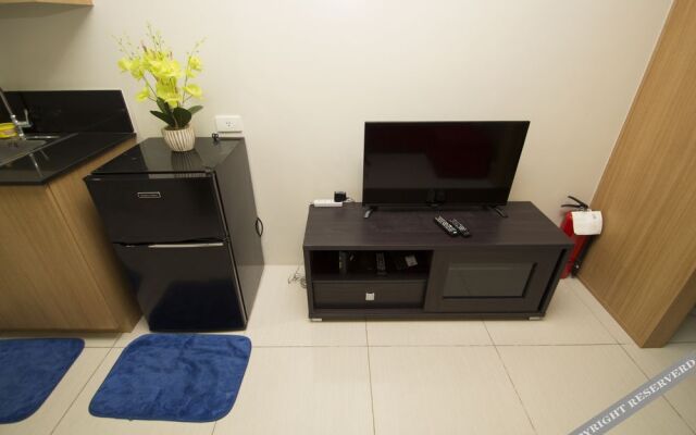 Withus Condotel at Shell Residences