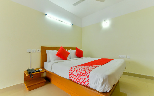 Hotel Tyche Stays by OYO Rooms