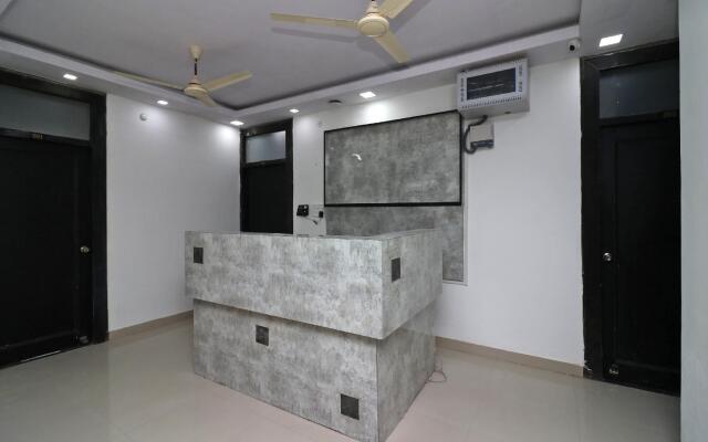 OYO Flagship 30894 Indira Nagar