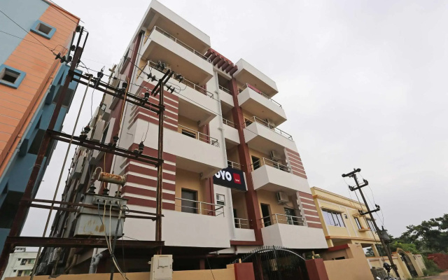 OYO Flagship 17276 The Maple Tree Hotels