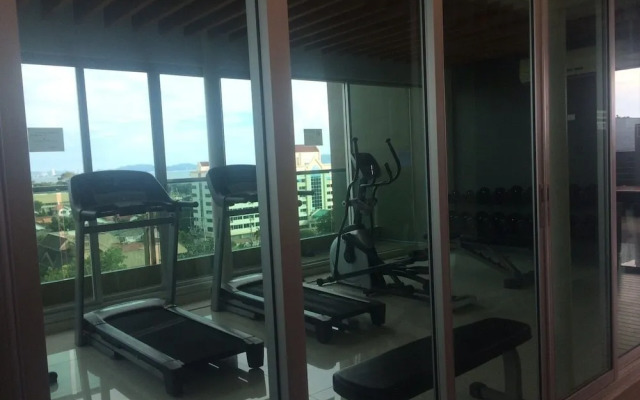 Thanyalak at The Gallery Condominium