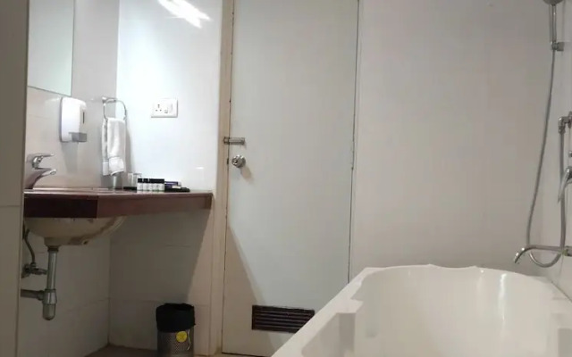 Hotel Saptagiri