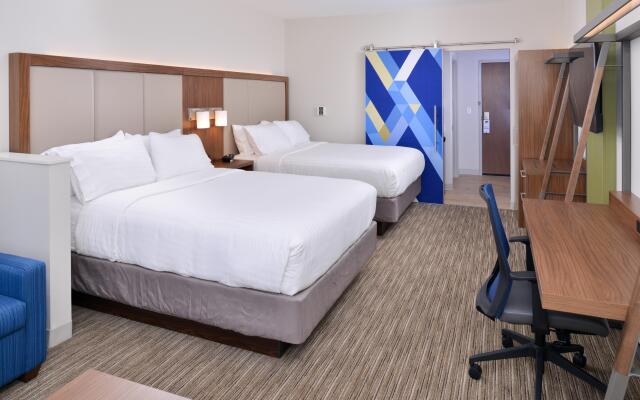 Holiday Inn Express & Suites Madison, an IHG Hotel