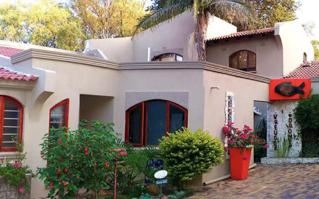 Twin Waters Guest House