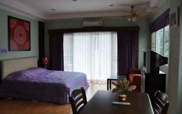 Hill Top Sweet Serviced Apartment