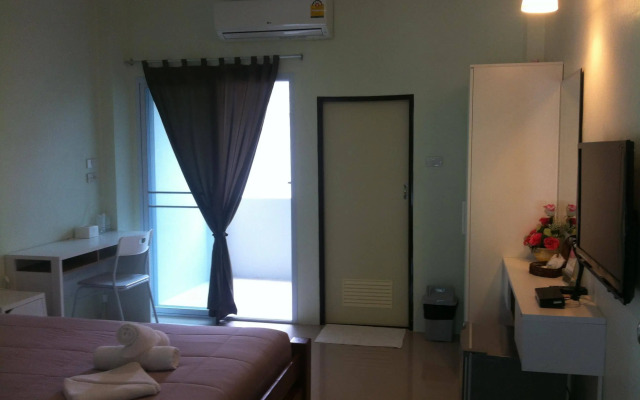 Papangkorn House