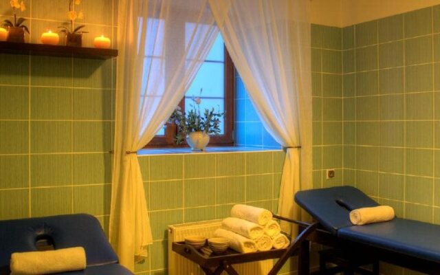 Ewa Medical & SPA